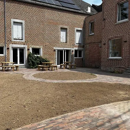 Farm With Indoor Pool And Bubble Bath Semesterbostad